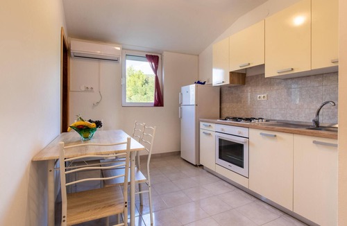 Sveti Petar Apartment | Lovely apartment in Sveti Petar na Moru with WiFi