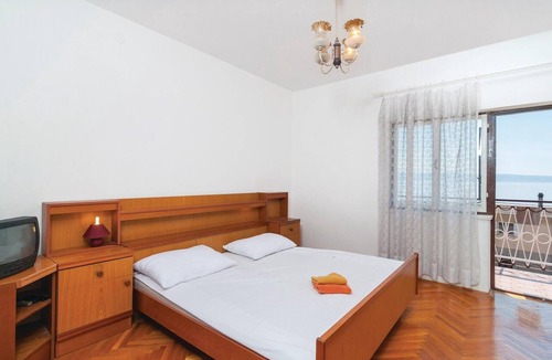 Jesenice Apartment | Lovely apartment in Jesenice Bajnice