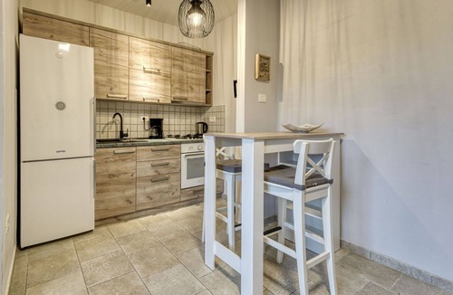 Kastav Apartment | Lovely apartment for 3 people with A/C, WIFI, TV, patio and panoramic view