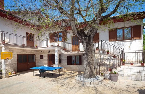 Brajkovici Apartment | Lovely apartment for 3 people with A/C, WIFI, TV and terrace