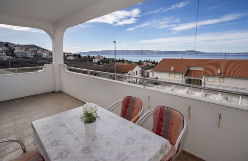 Klenovica Apartment | Lovely apartment for 4 guests with WIFI, pool, A/C, TV and terrace
