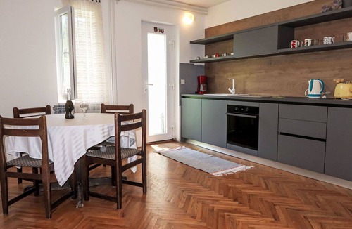 Mosenice Apartment | Lovely apartment for 4 guests with WIFI and terrace