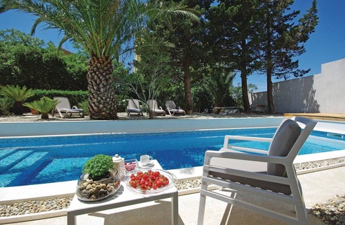 Bidol Apartment | Lovely apartment in Makarska