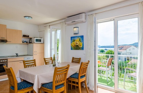 Slano Apartment | Lovely apartment in Slano with WiFi