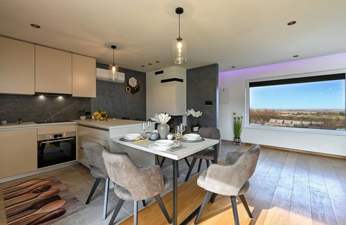 Ludbreg House | Lovely home in Vinogradi Ludbreski with sauna