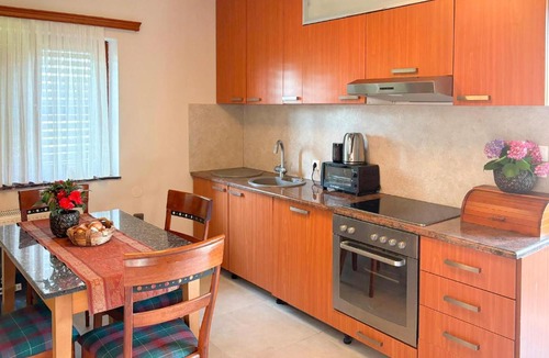 Glina House | Lovely Home In Banovina With House A Panoramic View