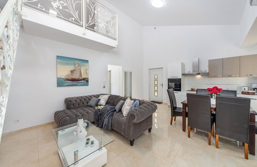 Bilice House | Lovely home in Bilice