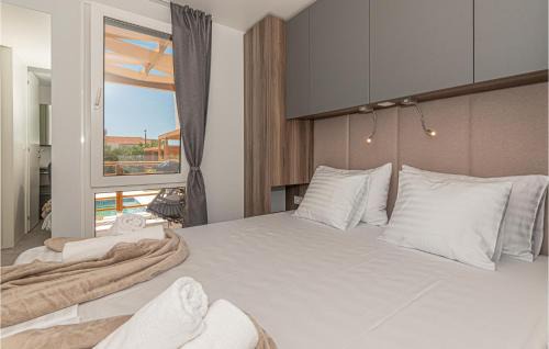 Brodarica House | Lovely Home In Brodarica