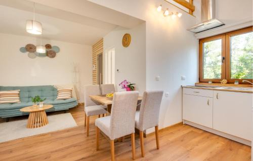 Velika Gorica House | Lovely Home In Donja Lomnica With Sauna