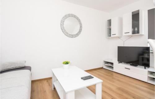 Donje Rastane House | Lovely Home In Donje Rastane