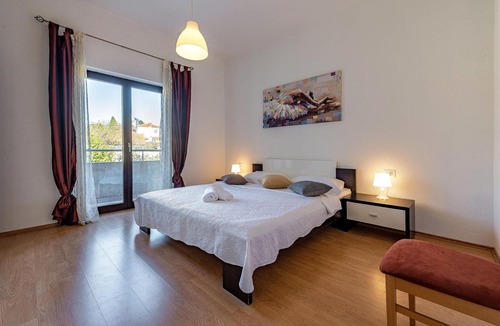 Galovac House | Lovely home in Galovac with private swimming pool, can be inside or outside