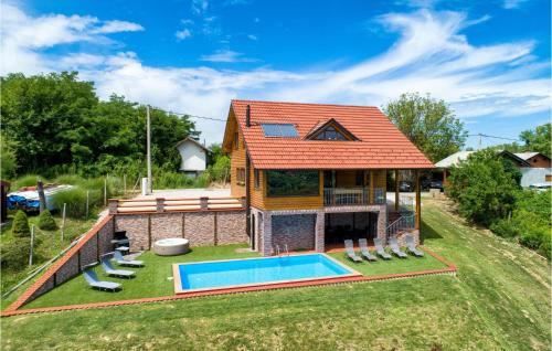 Grabrovnik House | Lovely Home In Grabrovnik With Sauna