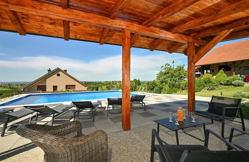 Sveti Ilija House | Lovely home in Luzan Biskupecki