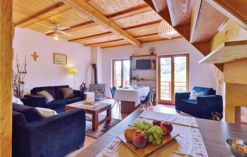 Trstenik Puscanski House | Lovely Home In Trstenik Puscanski