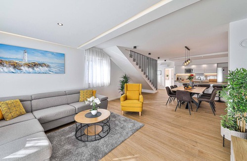 Kastel Stari House | Lovely home in Kastel Stari