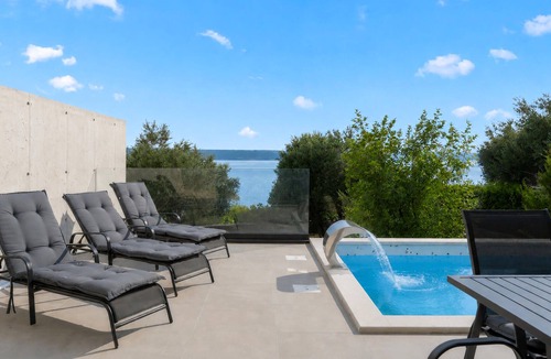 Maslenica House | Lovely home in Maslenica