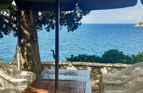 Gradac House | Lovely home in Podaca with WiFi