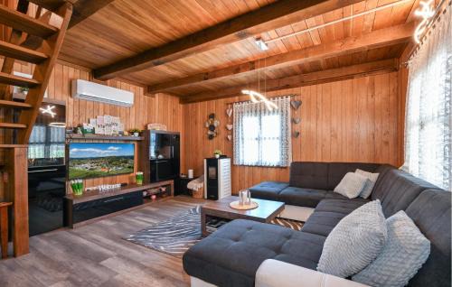 Veliko Trgovisce House | Lovely Home In Veliko Trgovisce With Sauna