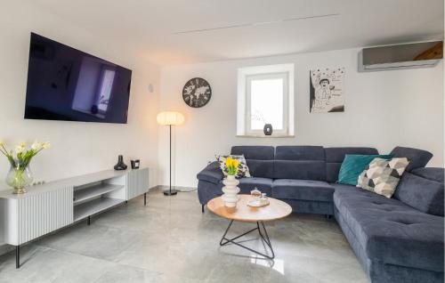Prkacini House | Lovely Home In Vidulini