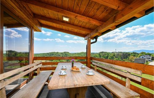 Vinica House | Lovely Home In Vinica Breg With Sauna