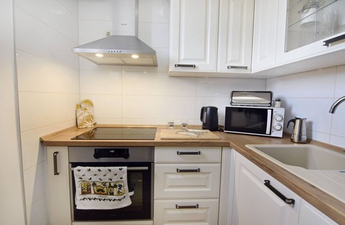 Savudrija Apartment | Lovely new apartment with terrace, Enea 2
