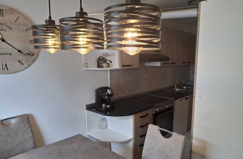 Luce Apartment | Luce Hilltop Cozy Apartment - Two Bedroom Apartment