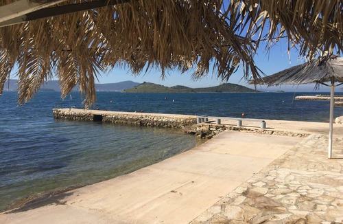 Turanj Apartment | Lucia & Laura Apartments by the sea - TURANJ "Apartman 7"