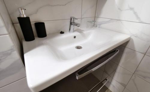 Duga Resa Apartment | LUCIJA-apartman-studio apartmani
