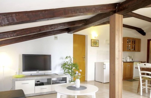 Vinjerac Apartment | Lukeni by Interhome