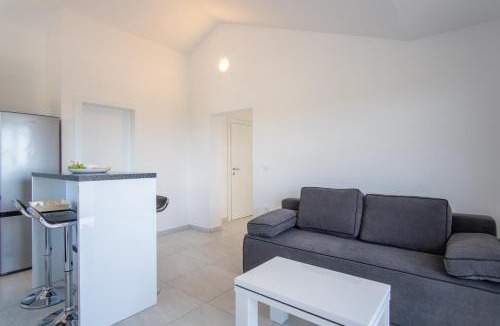 Gajac Apartment | LUNA Residence