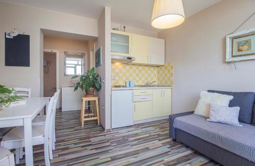 Bidol Apartment | LunArta Apartments