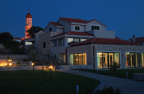 Betina Villa | Lux Villa On Murter Island (Betina/Tisno) Heated Pool, Jacuzzi, Sauna - Festival