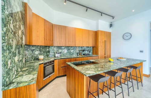 Podglavica Villa | Luxurious 5-BR Villa for 10 with Panoramic Views and Heated Pool