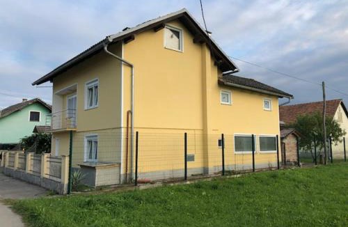 Ozalj House | Luxurious holiday home DOMiCILJ with pool, fitness room & play area