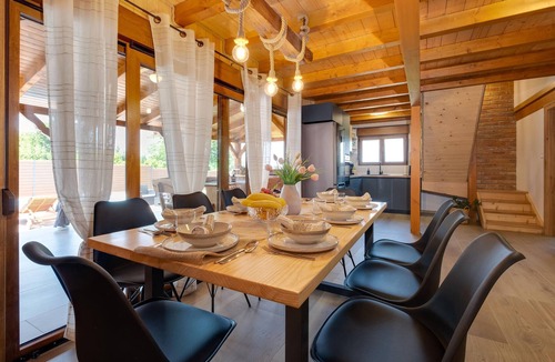 Bjelovar House | Luxurious home in Gornje Plavnice with sauna