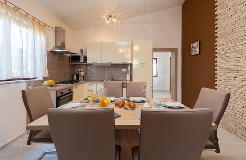 Gornji Zemunik House | Luxurious home in Zemunik Gornji