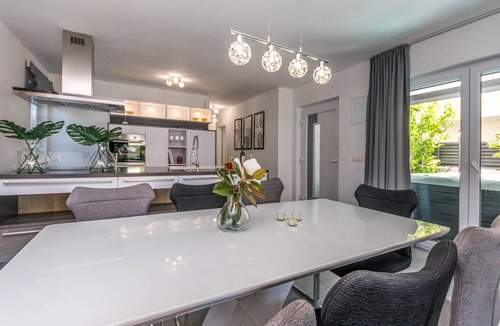 Biograd na Moru House | Luxurious home in Biograd