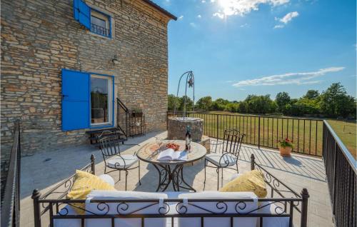Jursici House | Luxurious Home In Brscici