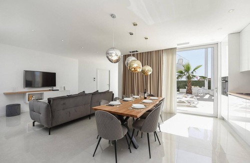 Debeljak House | Luxurious home in Debeljak with private swimming pool, can be inside or outside