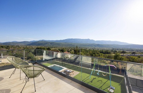 Krusvar House | Luxurious home in Dicmo