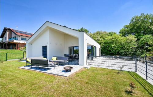 Dugo Selo House | Luxurious Home In Dugo Selo With Sauna