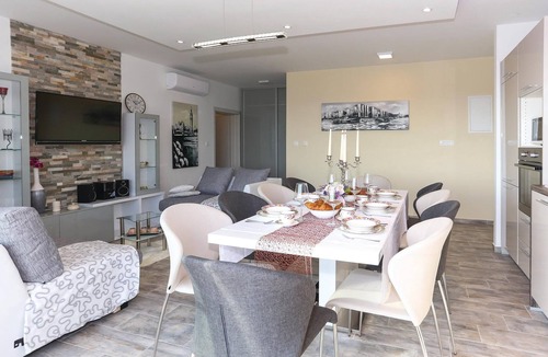 Kucine House | Luxurious home in Kucine