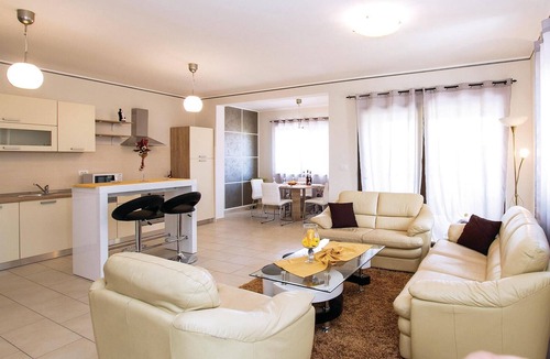 Sveta Nedelja House | Luxurious home in Nedescina