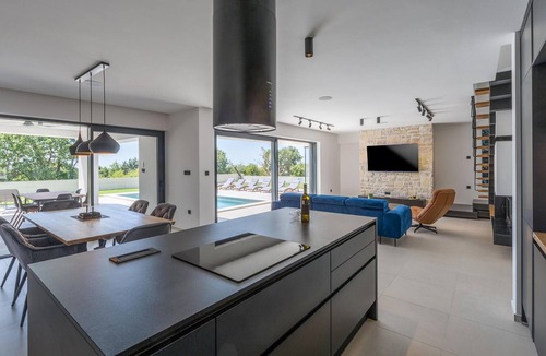 Kosinozici House | Luxurious home in Porec