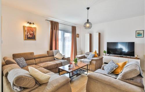 Solin House | Luxurious Home In Solin