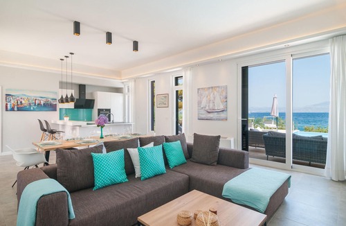 Sutivan House | Luxurious home in Sutivan