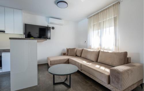 Borovo House | Luxurious Home In Vukovar