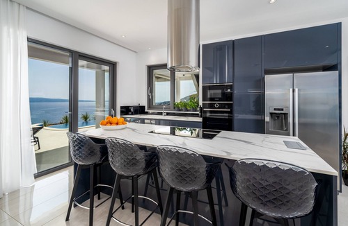 Omis Villa | Luxurious Villa ADA with hot tub, sauna, gym, infinity pool, sea views!