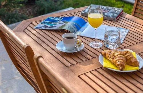 Primosten Apartment | Luxury Apartment Biseri Jadrana 7 (4+0) with shared pool by the beach in Primosten
