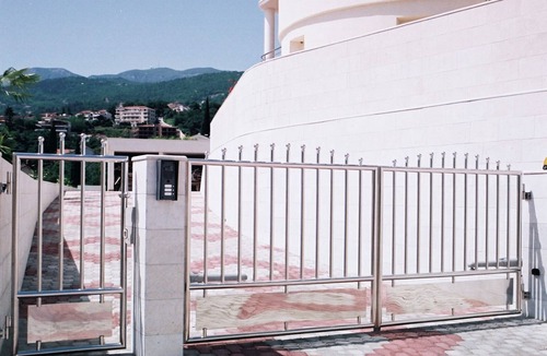 Icici Apartment | Luxury apartment in Opatija for 8 people with pool and silk bedding